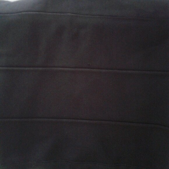 BCGB XS Black Skirt - Picture 2 of 5